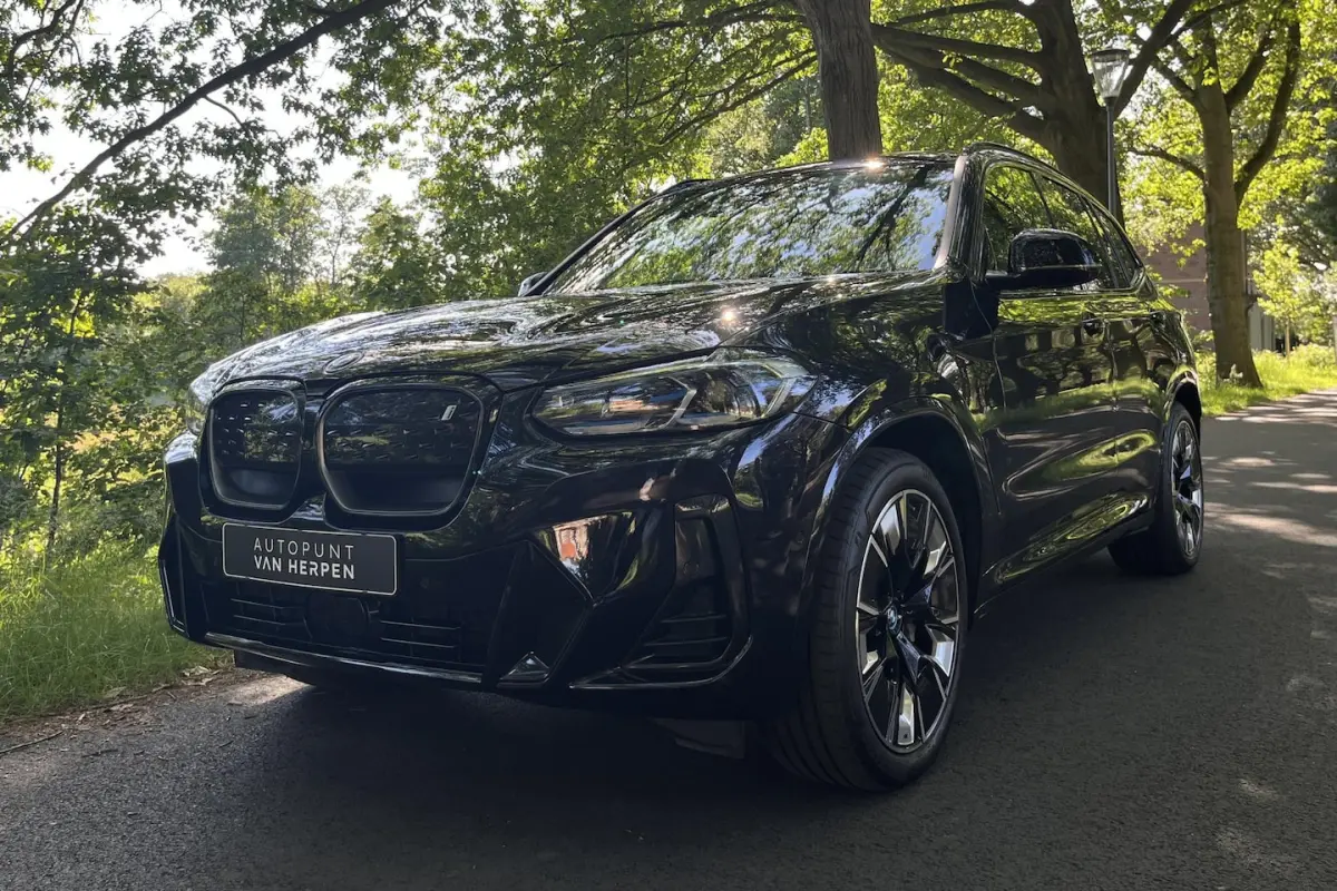 High Executive 80 kWh PANO | H&K | LASER | MEMORY | HUD | LEDER | ADAPTIVE