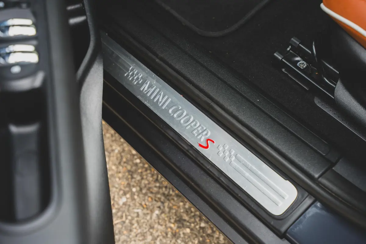 2.0 Cooper S Classic PANO | CHESTER LEDER | CARPLAY | KEYLESS | ADAPTIVE