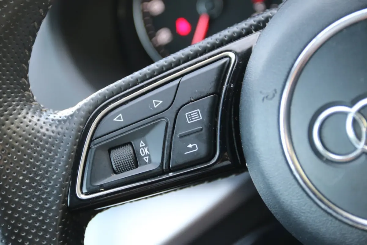 1.4 TFSI CoD Sport S-LINE NL-AUTO NAP