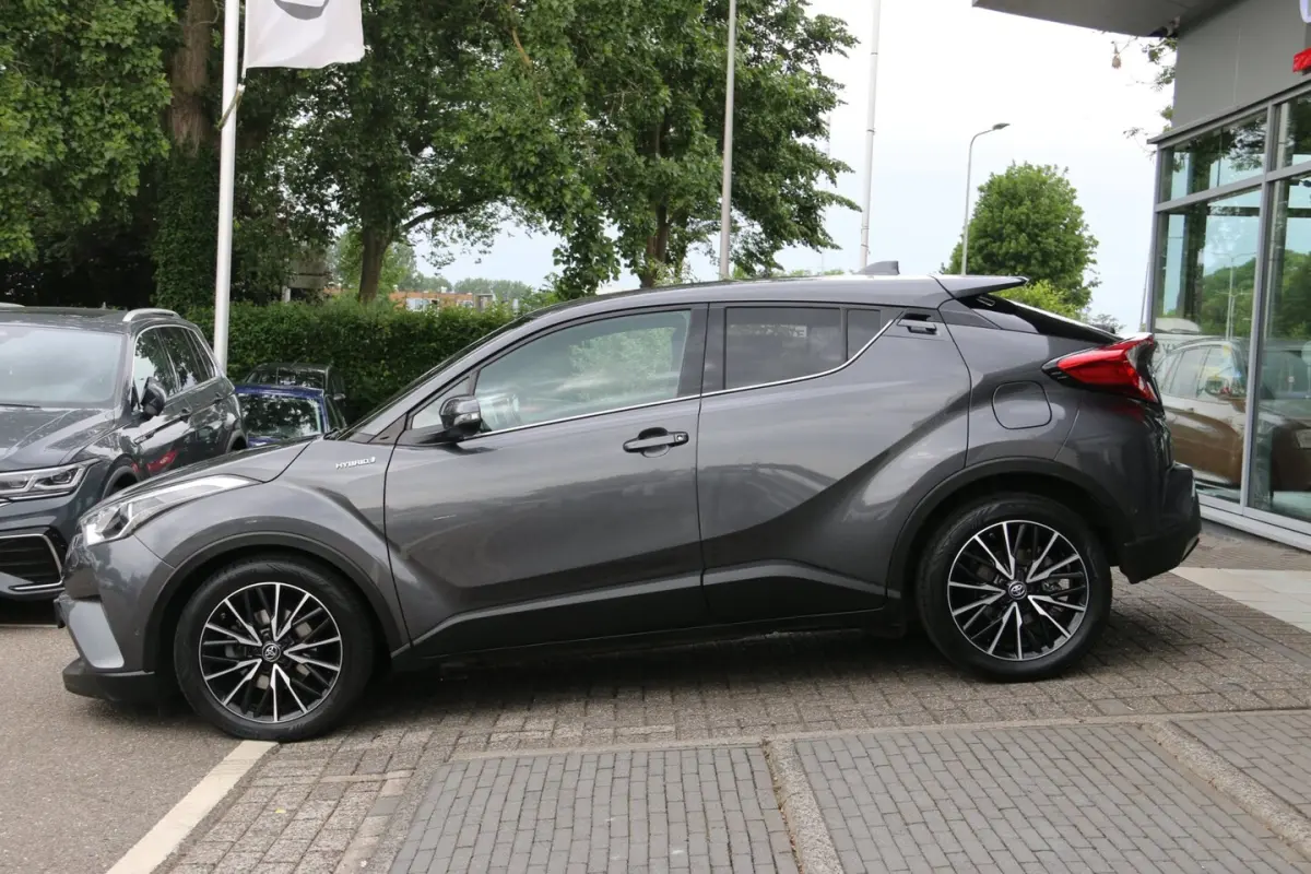 1.8 Hybrid Executive NL-AUTO NAP CAMERA