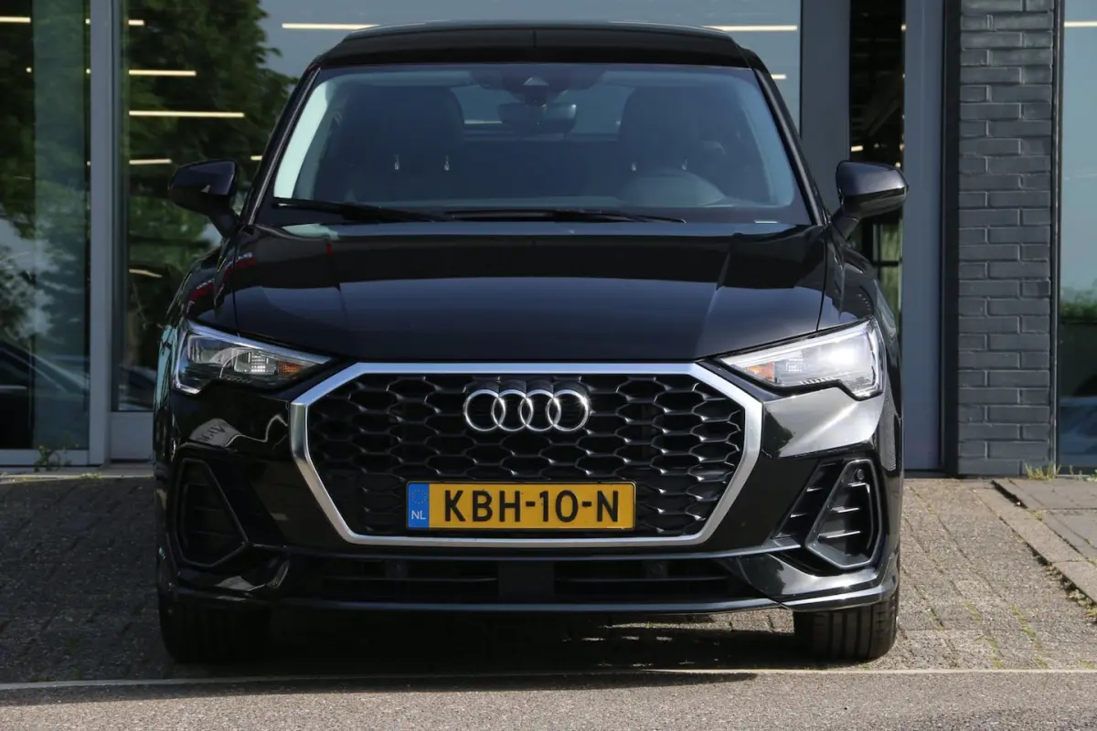 45 TFSI e Edition PANO-DAK CAMERA