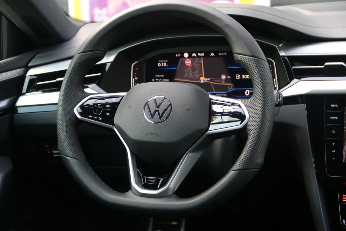 2.0 TSI R-Line Business+