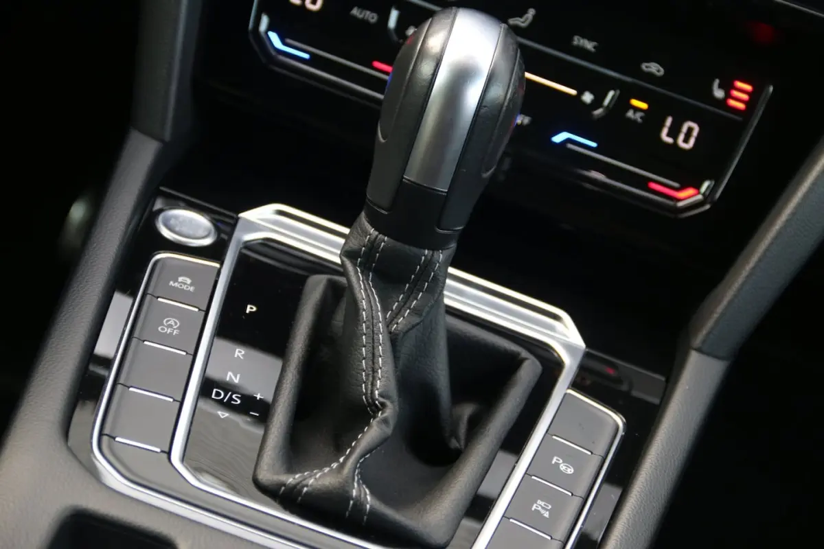 2.0 TSI R-Line Business+