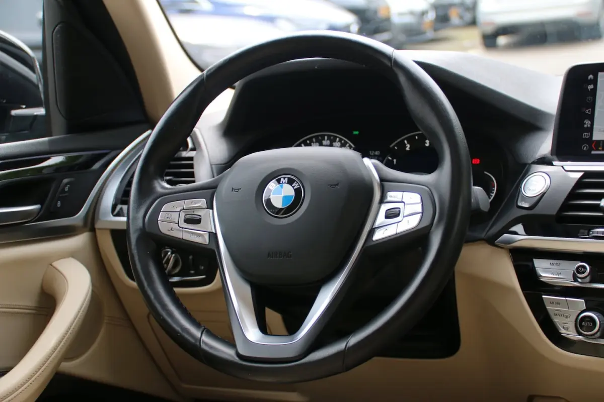 XDrive20i High Executive PANO-DAK DEALER OND. NL-AUTO