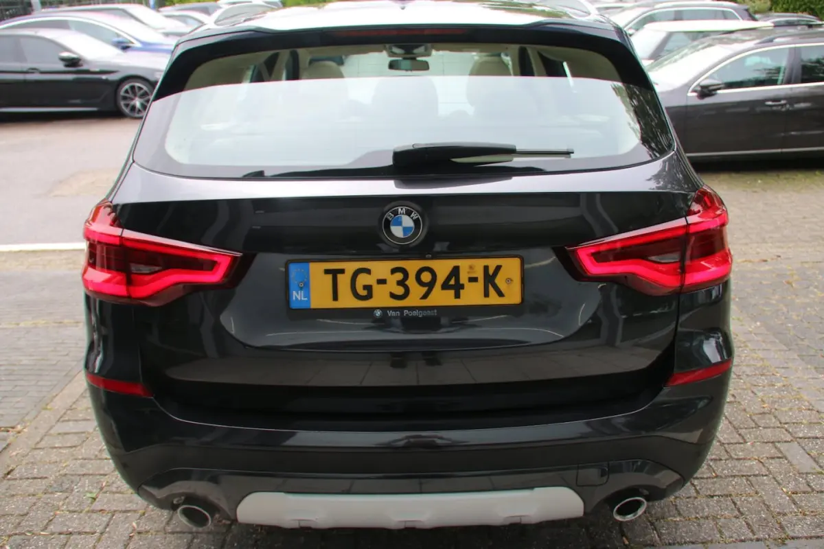 XDrive20i High Executive PANO-DAK DEALER OND. NL-AUTO