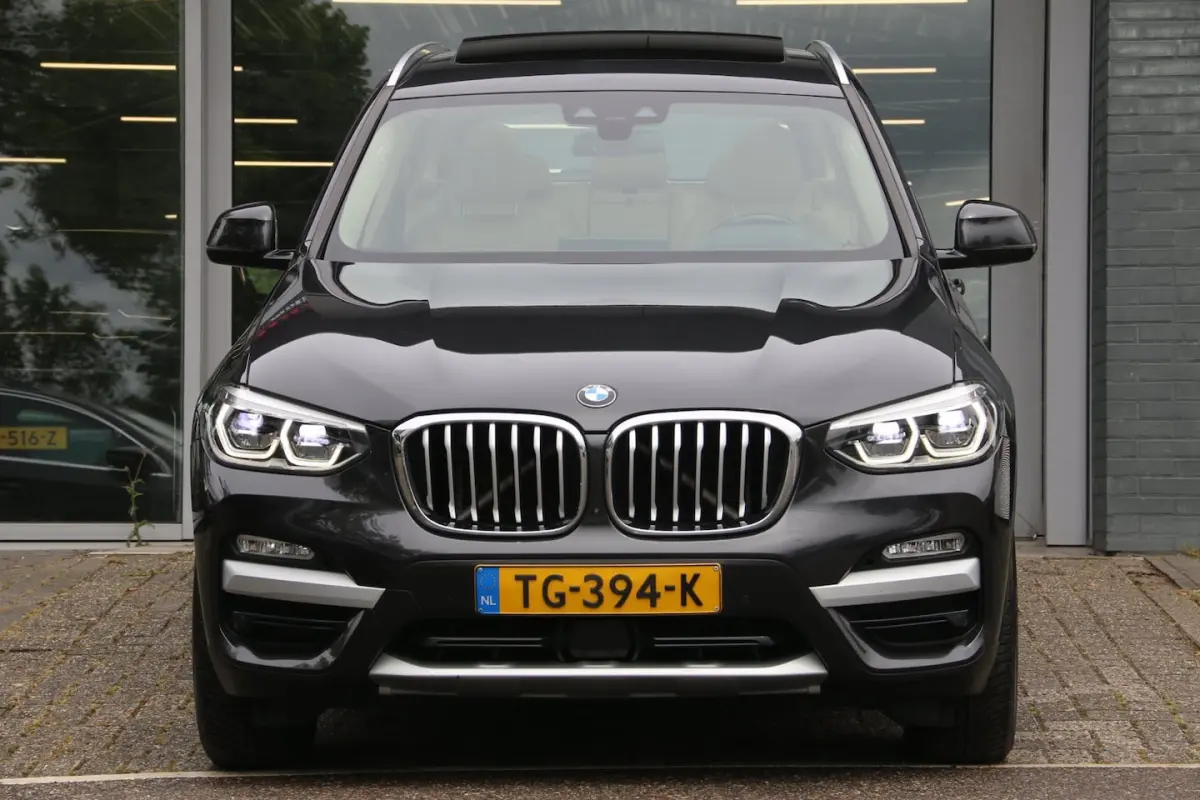 XDrive20i High Executive PANO-DAK DEALER OND. NL-AUTO
