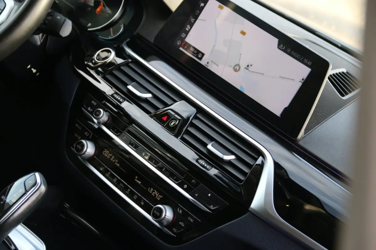 520i High Executive DEALER OND. NL-AUTO NAP