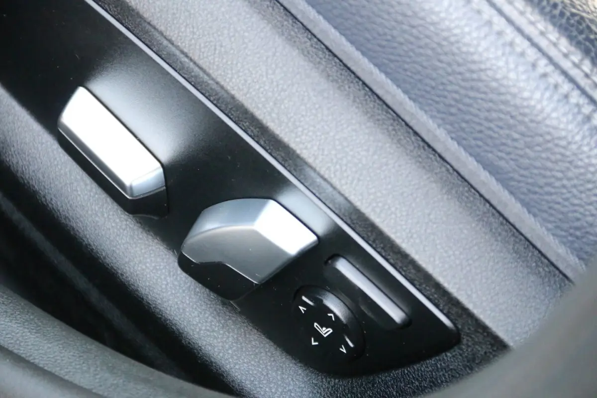 520i High Executive DEALER OND. NL-AUTO NAP