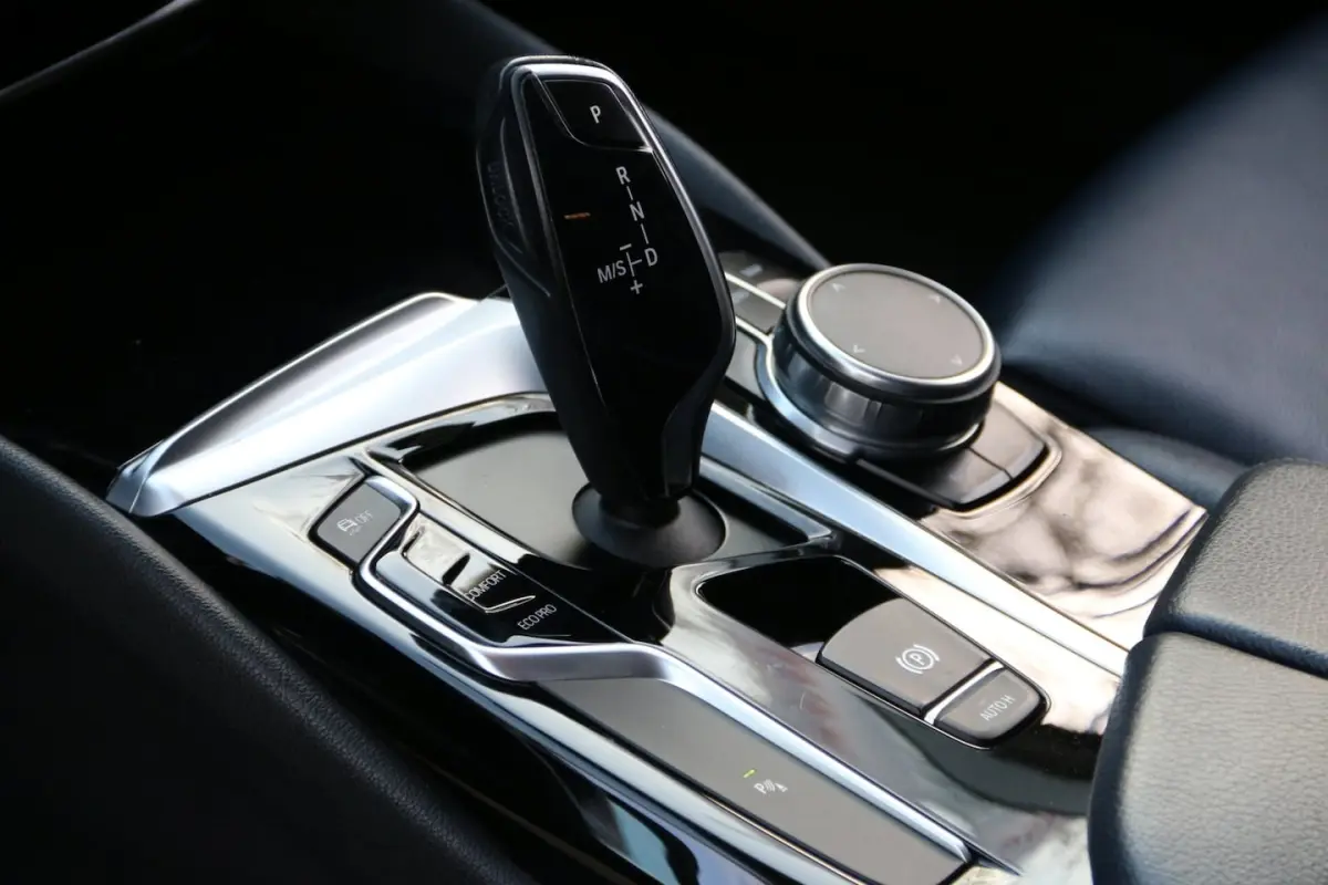 520i High Executive DEALER OND. NL-AUTO NAP