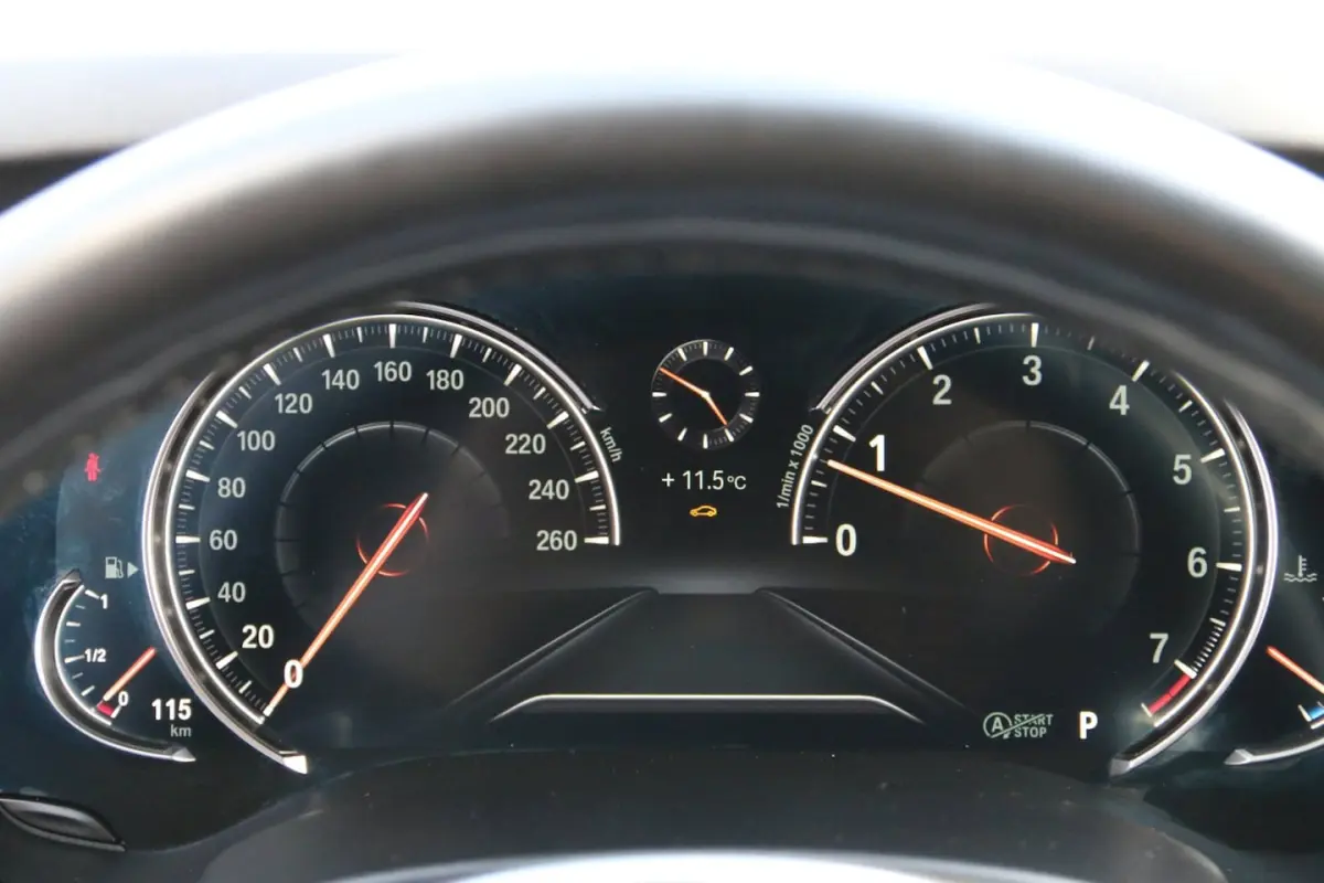 520i High Executive DEALER OND. NL-AUTO NAP