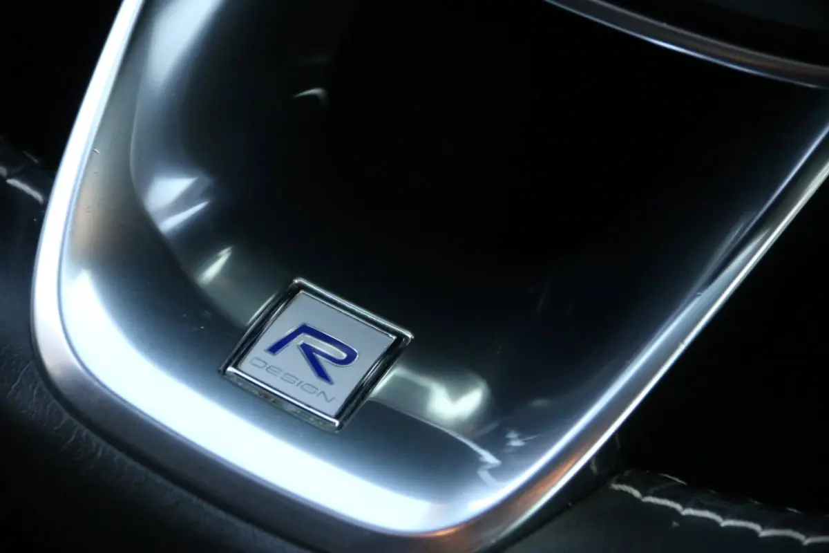 2.0 T4 R-Design DEALER OND. PANO-DAK NL-AUTO