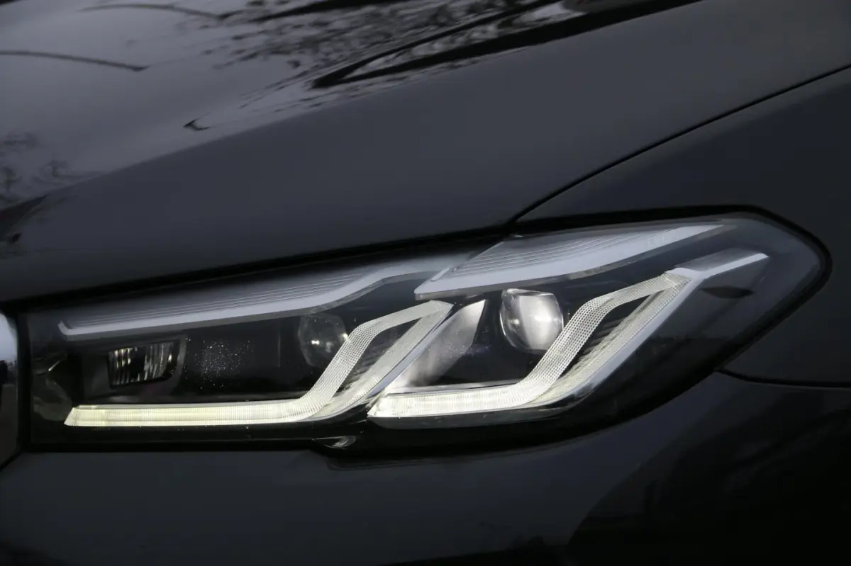 530e High Executive BTW-AUTO DEALER OND. NL-AUTO NAP