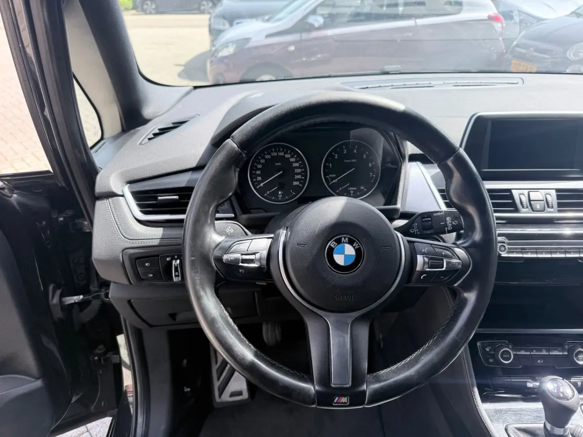 218i M Sport 7p. VOL INRUIL MOGELIJK