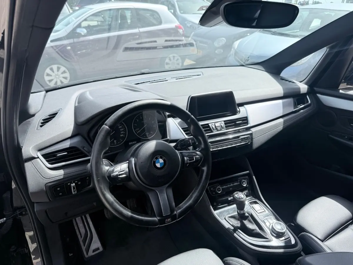 218i M Sport 7p. VOL INRUIL MOGELIJK