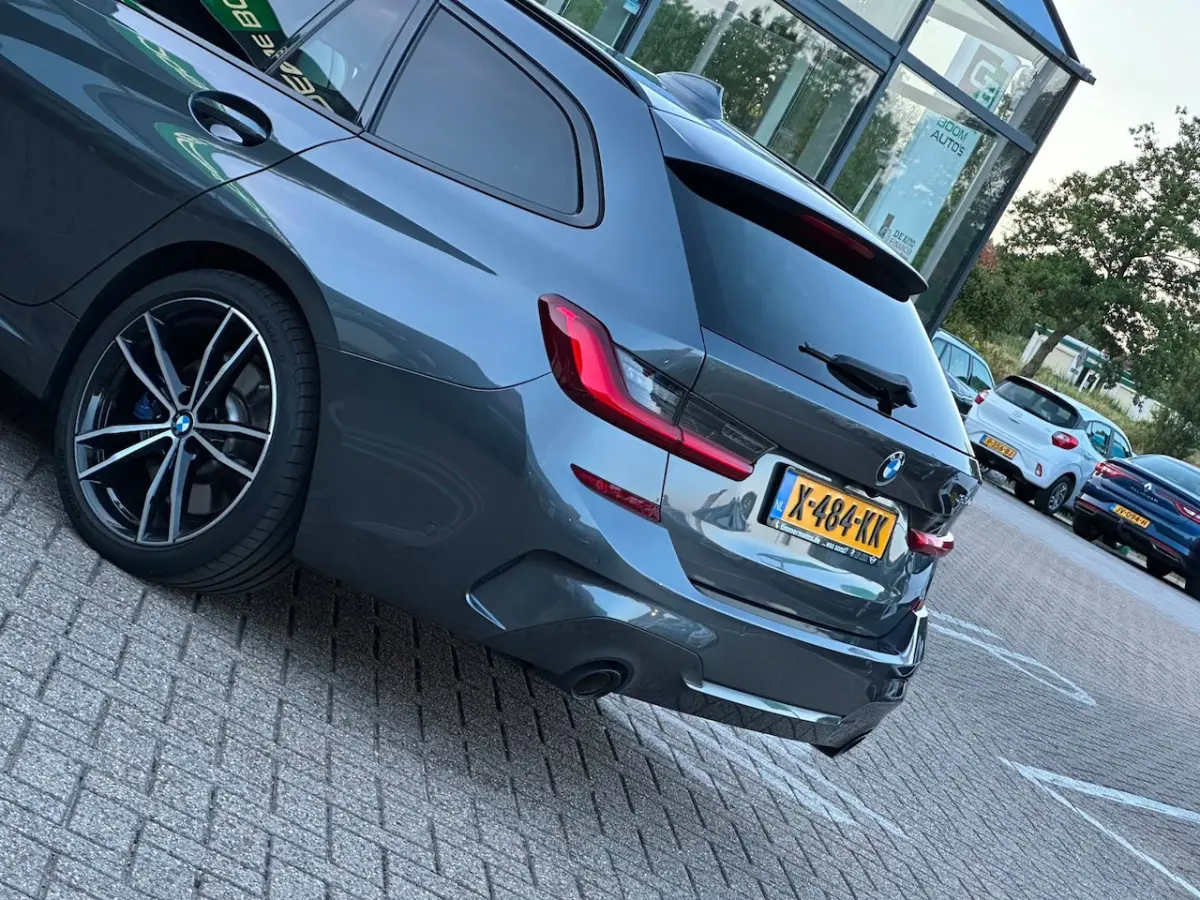 330e High Executive/LED/NAVI/CARPLAY/CAMERA/NETTE STAAT