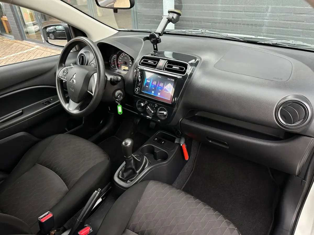 1.2 Connect+/1STE EIG/CARPLAY/AIRCO/NL-AUTO NAP