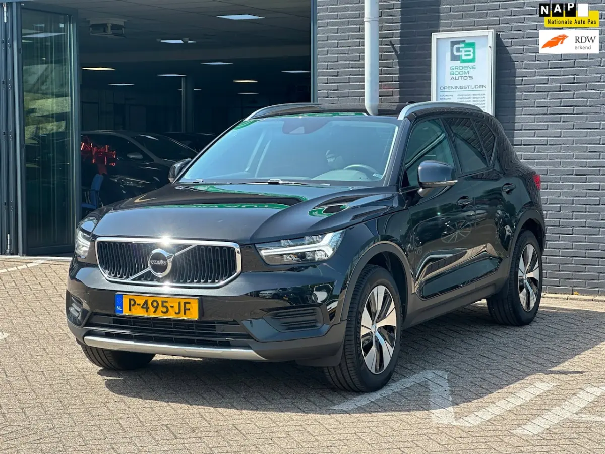 1.5 T2 Momentum/1STE EIG/CAMERA/NAVI/CARPLAY/NL-AUTO NAP