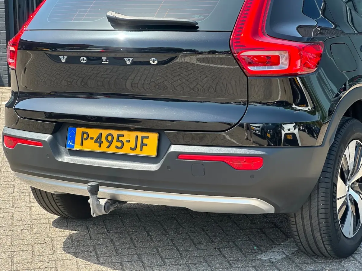 1.5 T2 Momentum/1STE EIG/CAMERA/NAVI/CARPLAY/NL-AUTO NAP