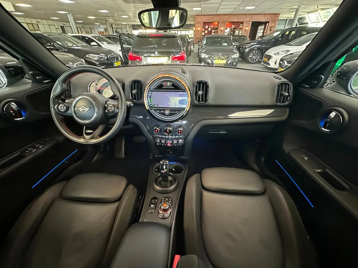1.5 Cooper Business Edition/CARPLAY/DELERONDERHOUDEN/NL-AUTO NAP