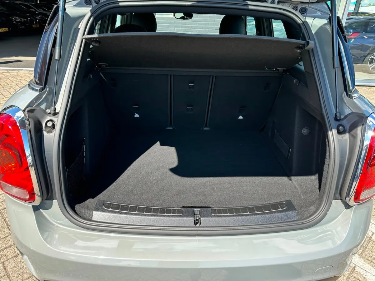 1.5 Cooper Business Edition/CARPLAY/DELERONDERHOUDEN/NL-AUTO NAP