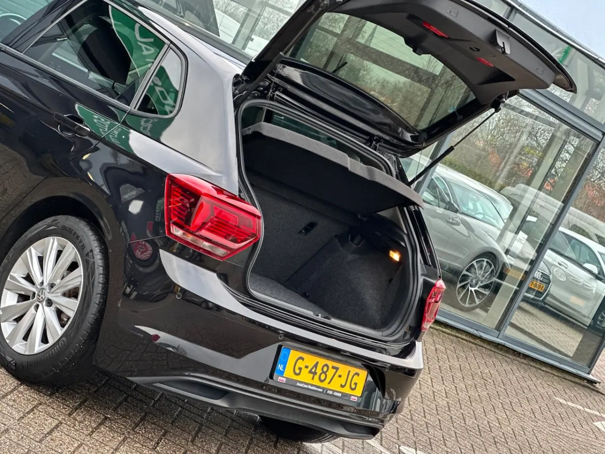 1.0 TSI Highline//Digital Coopit/APP-CONNECT/NL-AUTO NAP