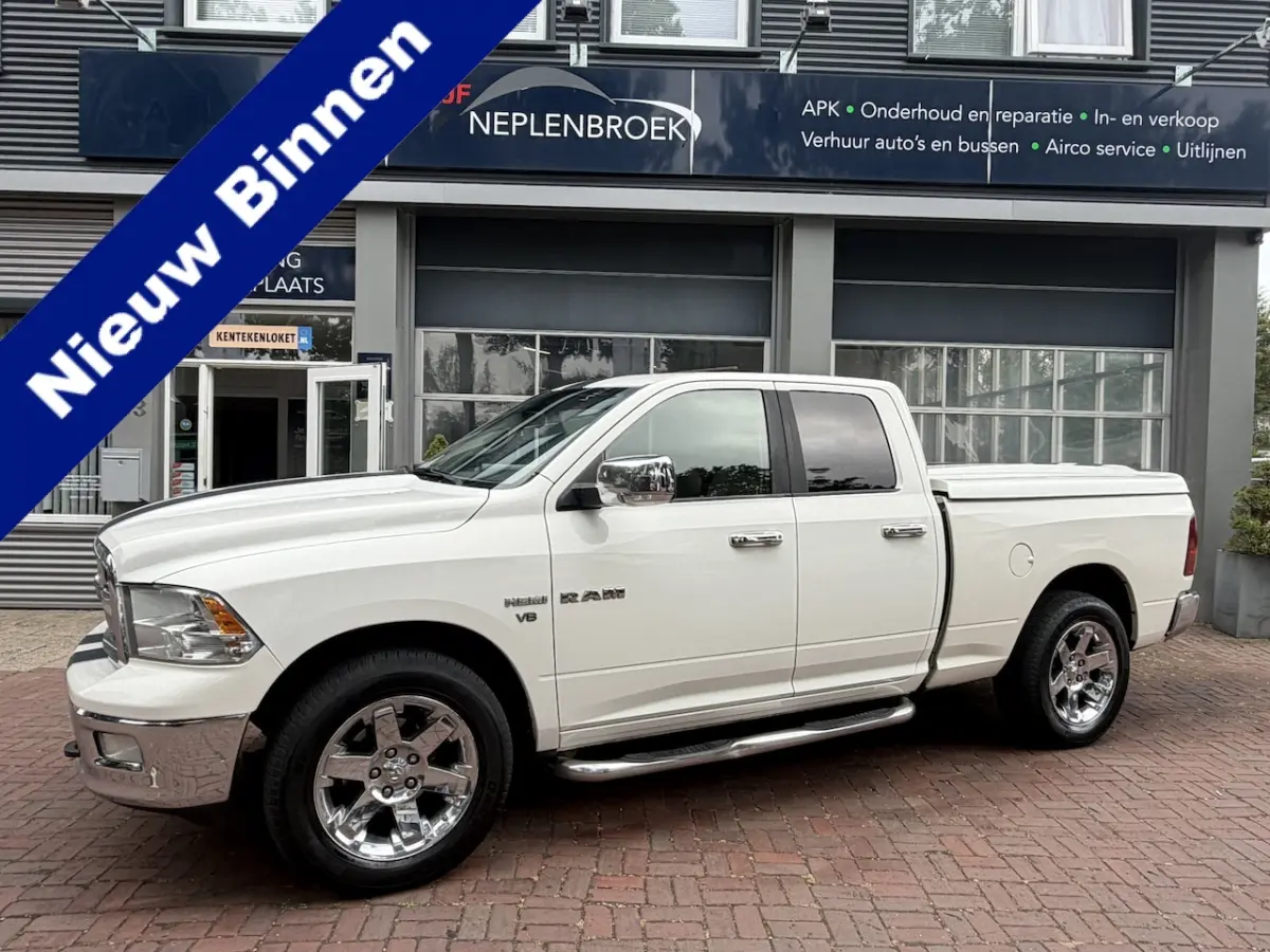 5.7 V8 4x4 Quad Cab 6'4 120 Liter gas 2009 youngtimer Km 332.104 Nap Uniek