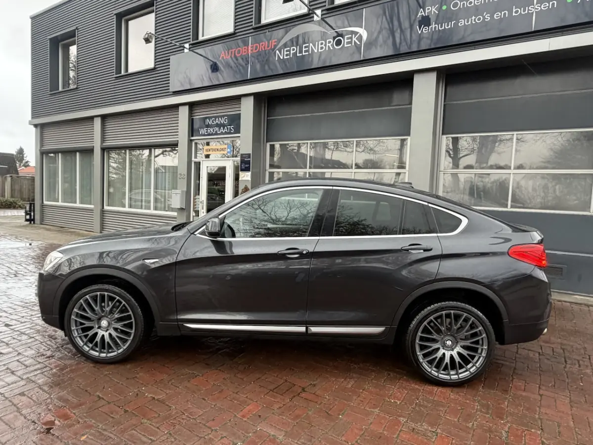 xDrive20i High Executive Bj 2015 184pk Vol optie Dealer onderhouden
