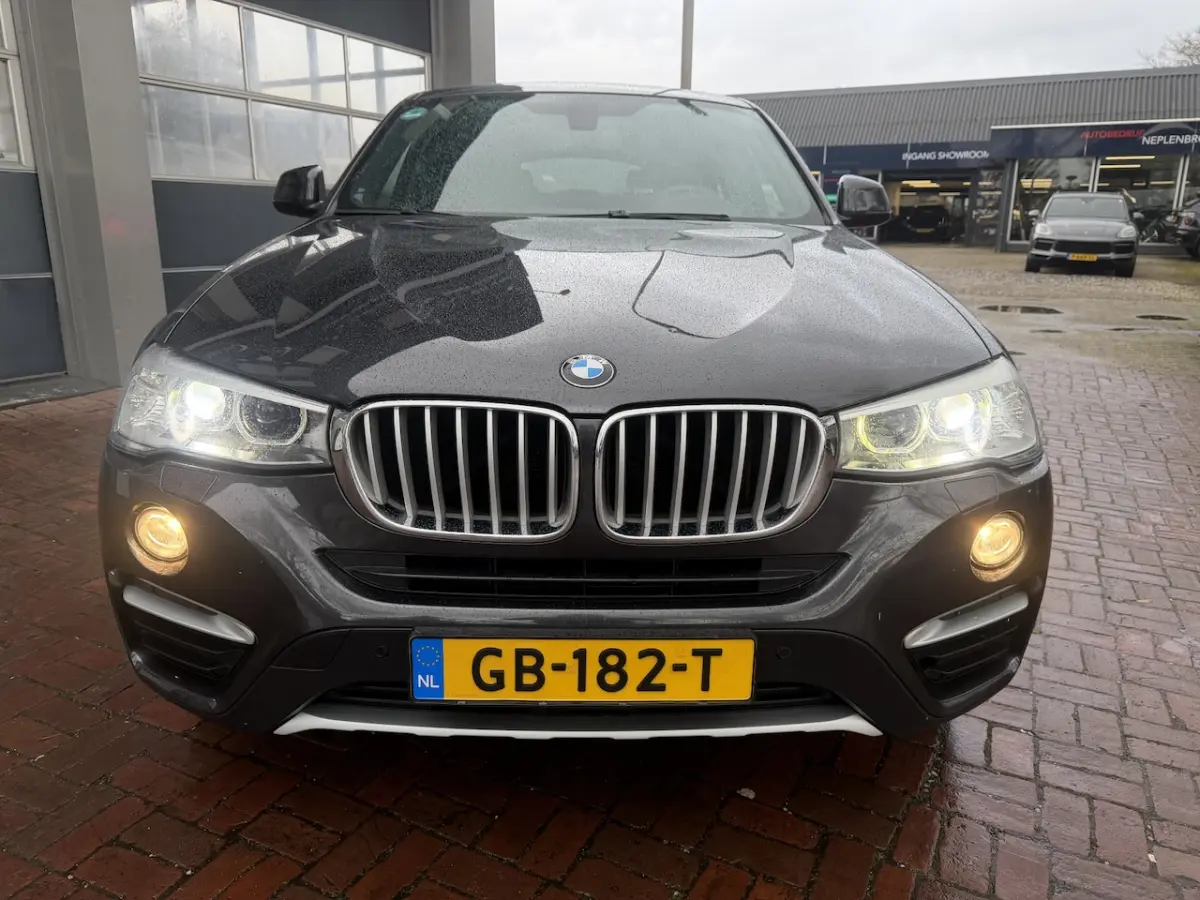 xDrive20i High Executive Bj 2015 184pk Vol optie Dealer onderhouden