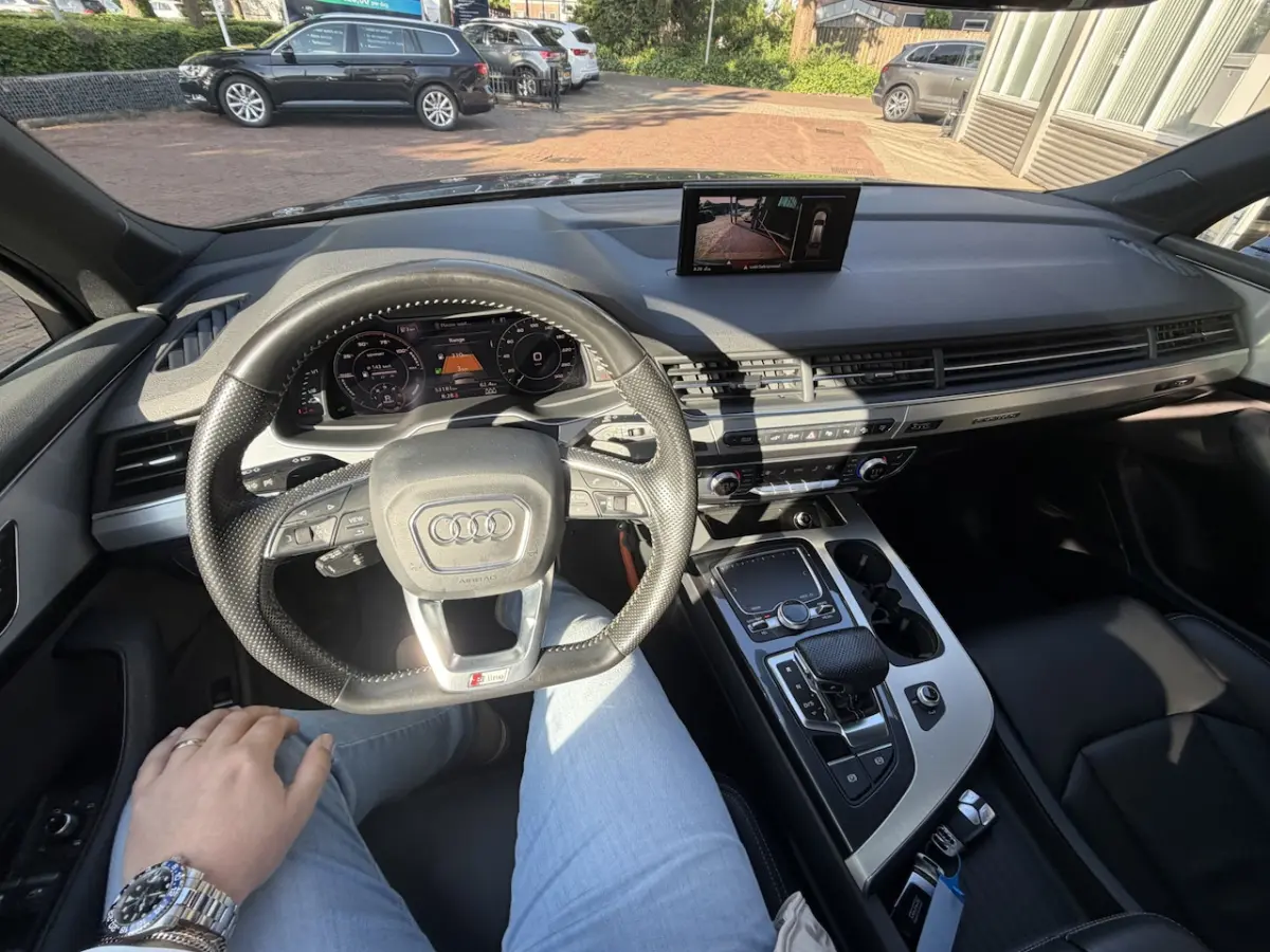 3.0 TDI e-tron quattro Sport S-Line | LED Matrix | Leder | Pano | Navi | 20 Inch | Winterp