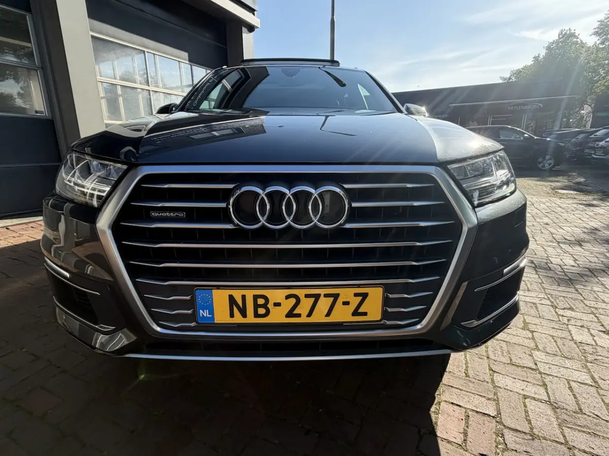 3.0 TDI e-tron quattro Sport S-Line | LED Matrix | Leder | Pano | Navi | 20 Inch | Winterp