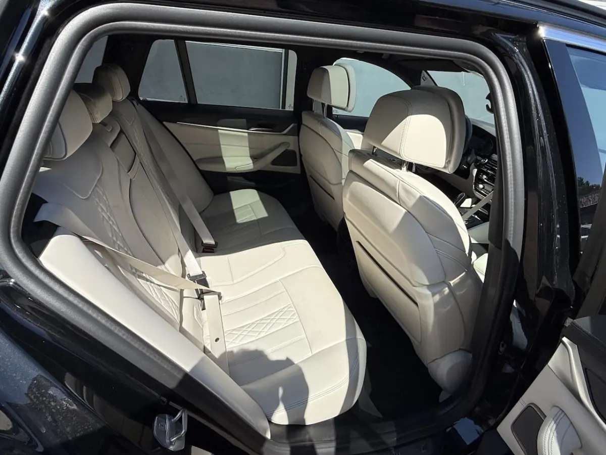 520i High Executive | Pano | Leder | 04-2021 98.473 KM
