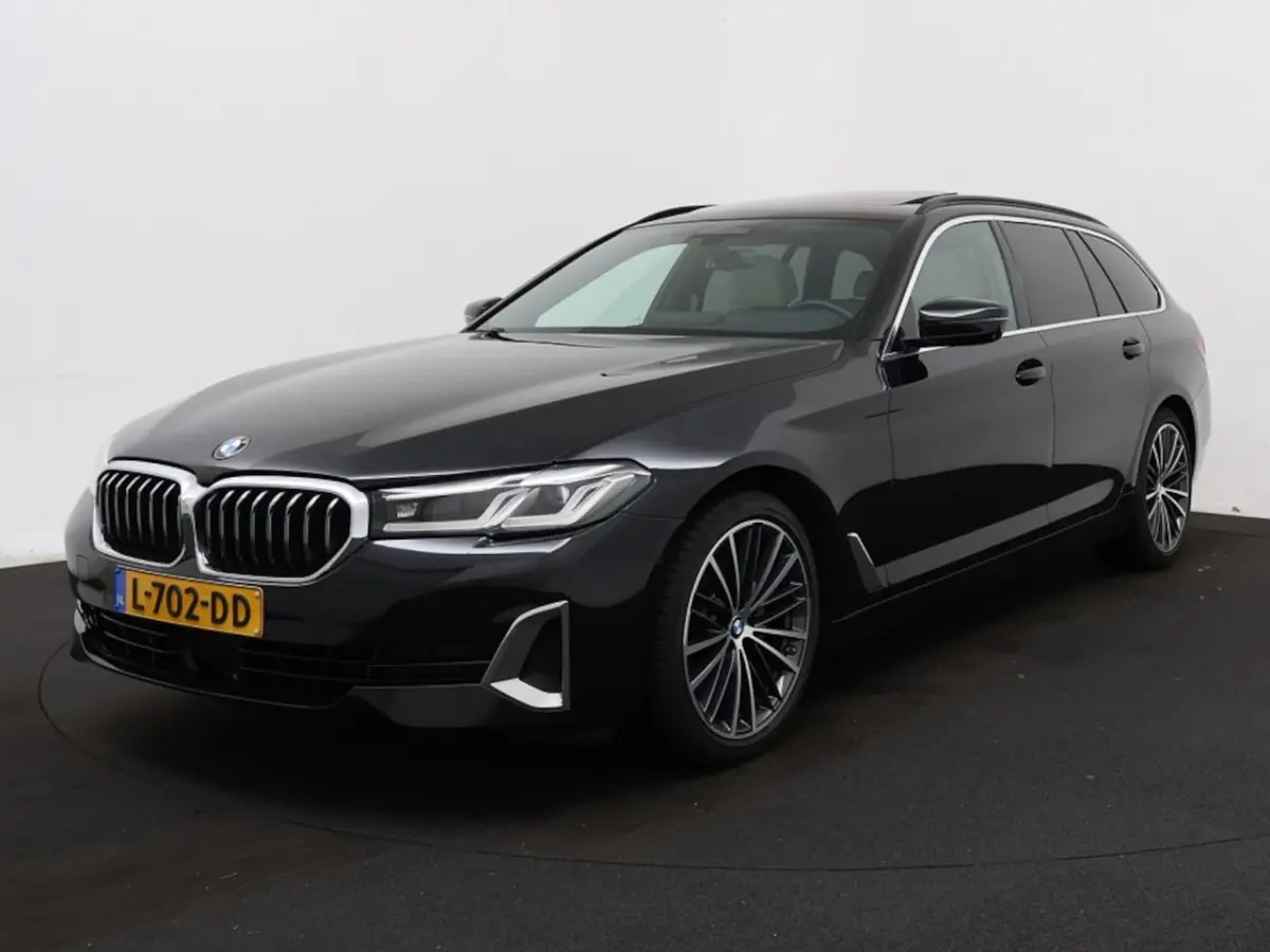520i High Executive | Pano | Leder | 04-2021 98.473 KM