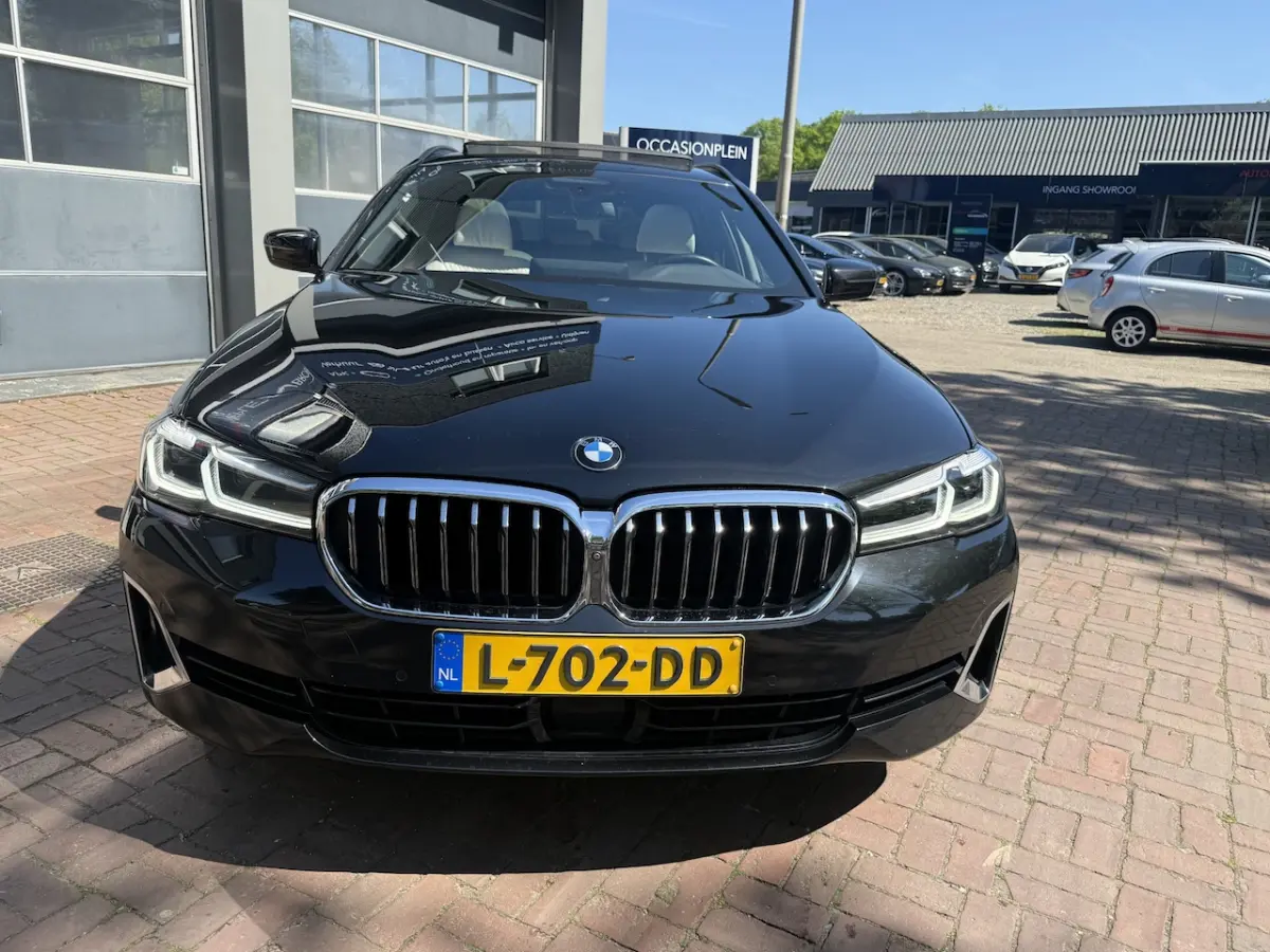 520i High Executive | Pano | Leder | 04-2021 98.473 KM