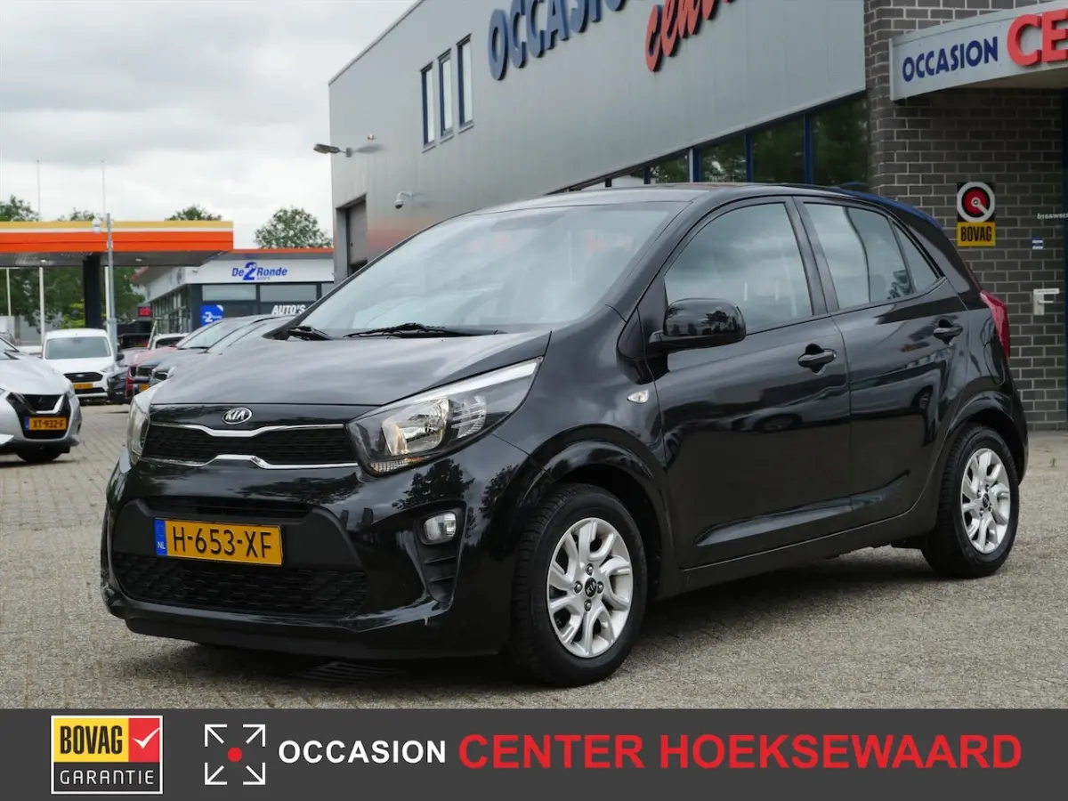 1.0 MPi 67pk 4-zits DynamicLine | Carplay | Camera | 14" LM velgen |