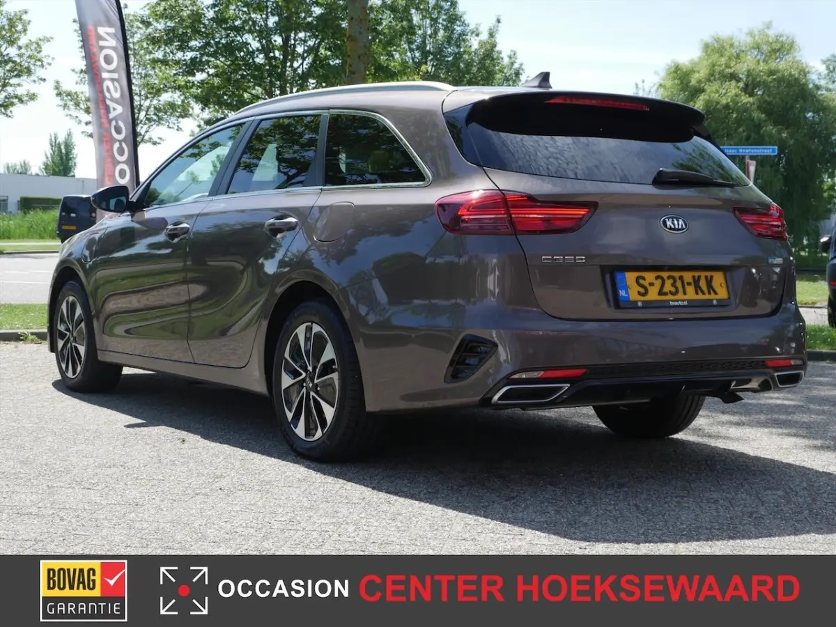 Ceed Sw 1.6 GDI PHEV 141pk DCT6 DynamicPlusLine | CarPlay | Stoelverw. |