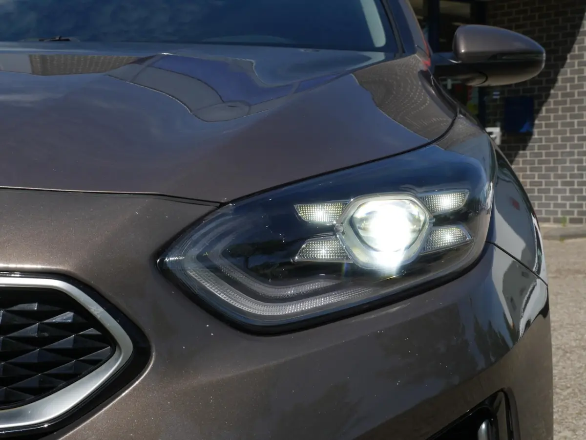 Ceed Sw 1.6 GDI PHEV 141pk DCT6 DynamicPlusLine | CarPlay | Stoelverw. |