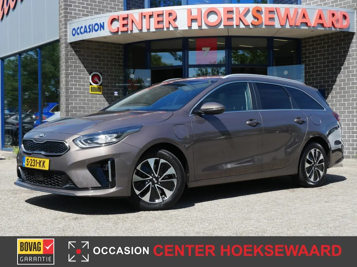 Ceed Sw 1.6 GDI PHEV 141pk DCT6 DynamicPlusLine | CarPlay | Stoelverw. |