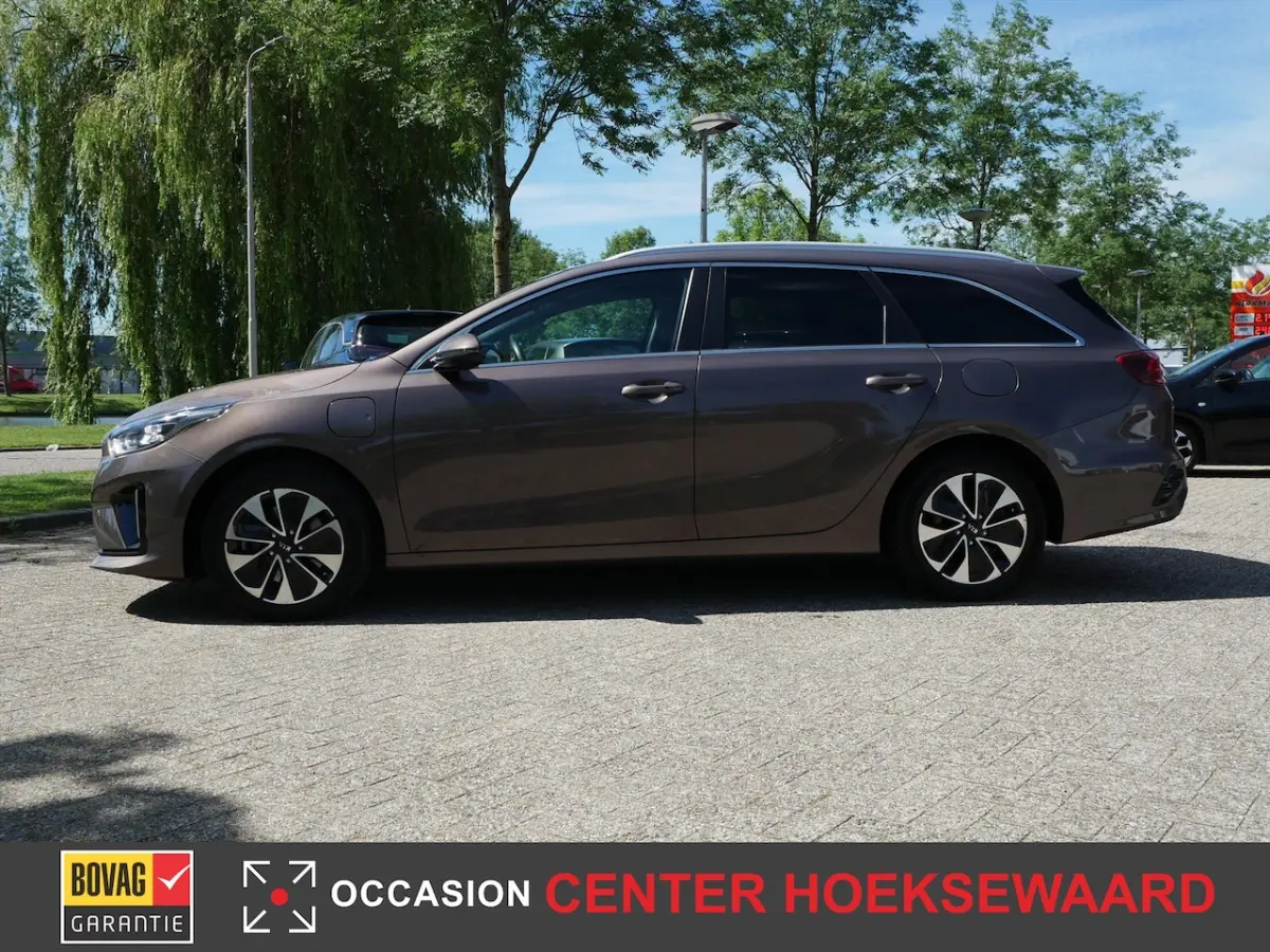 Ceed Sw 1.6 GDI PHEV 141pk DCT6 DynamicPlusLine | CarPlay | Stoelverw. |