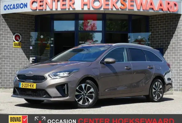 Ceed Sw 1.6 GDI PHEV 141pk DCT6 DynamicPlusLine | CarPlay | Stoelverw. |