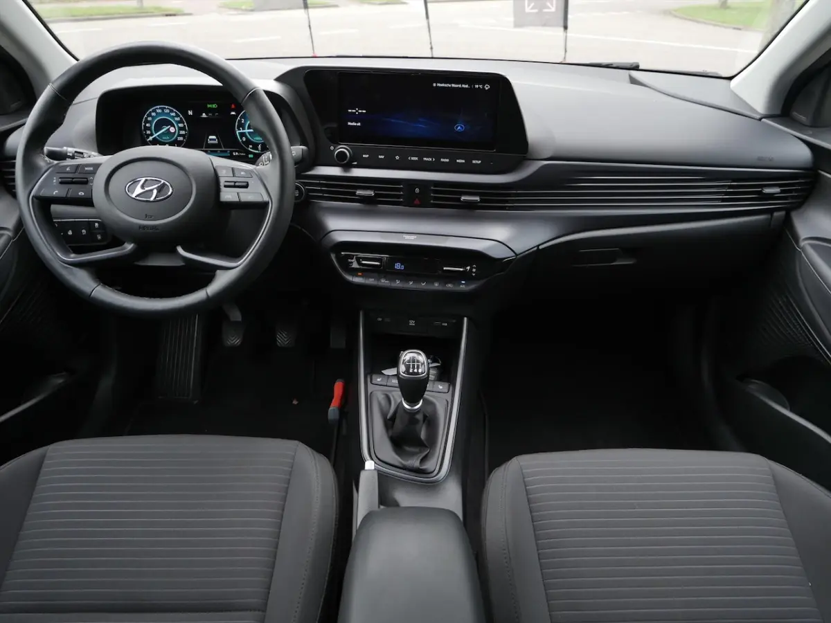 1.0 T-GDI Premium | Bose | Stoel + Stuurverw. | Carplay | Camera |