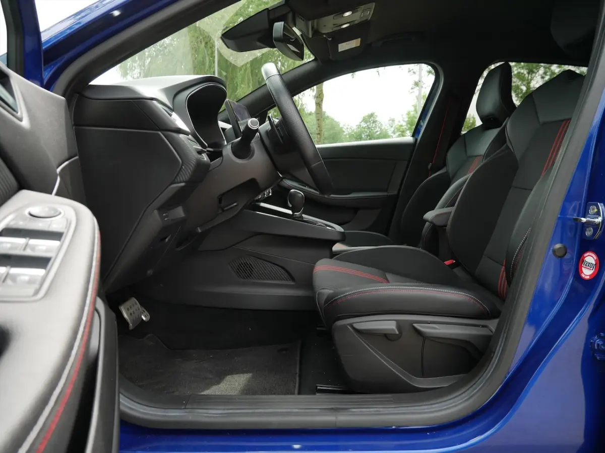 1.3 TCe 130pk R.S. Line | Automaat | LED | 360 cam. | Park Assist | Org. NL |