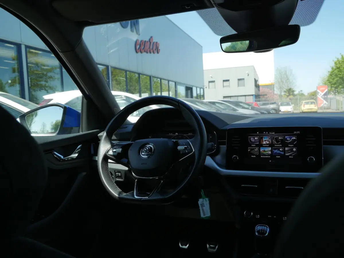 1.0 TSI Greentech 110pk Sport Business | Virtual | LED | DAB+ | Carplay | Privacy |