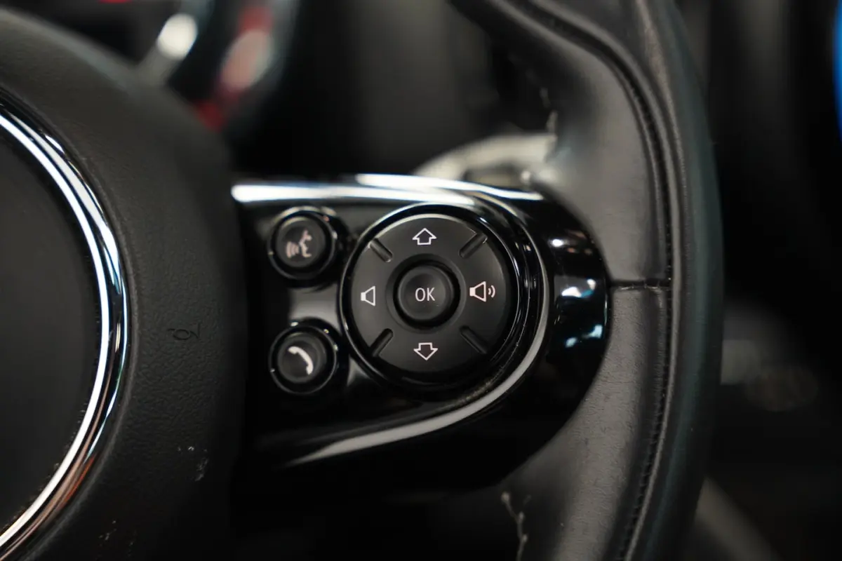 1.5 Cooper S E ALL4 Chili Panoramdak Full-led Navigatie