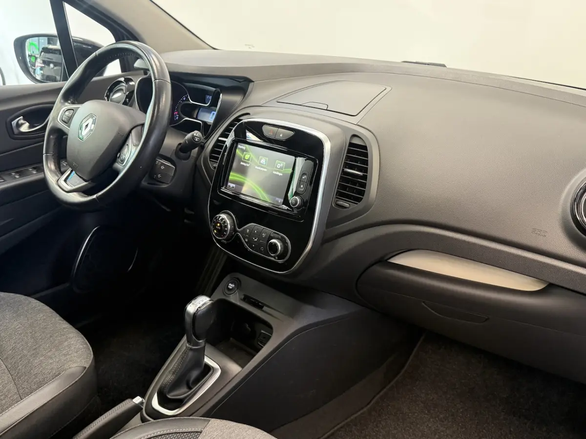 1.3 TCe Intens PDC Navi Isofix Keyless Entry/Go