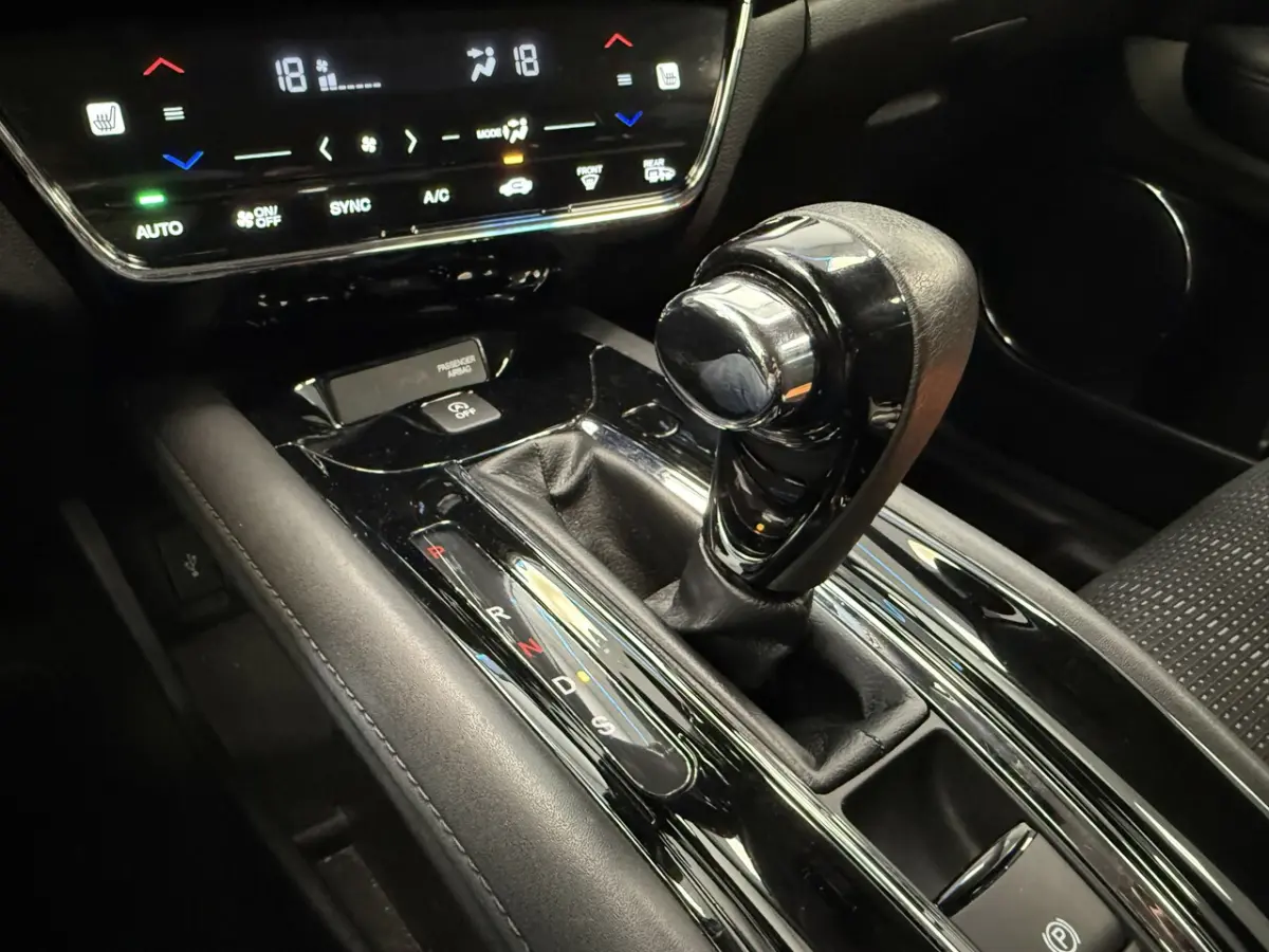 1.5 i-VTEC Executive Panoramadak Full-led Navigatie