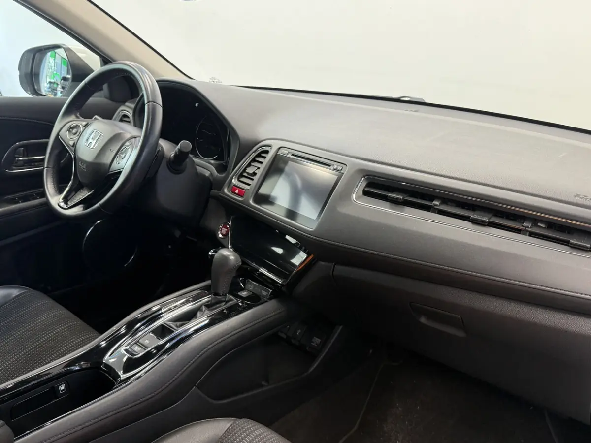 1.5 i-VTEC Executive Panoramadak Full-led Navigatie