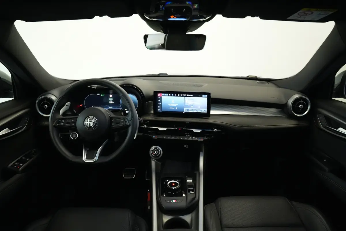 1.5T Hybrid Veloce Schakelpaddles Draadloze Lader Stoelventilatie 24 Maanden garantie* (Vr