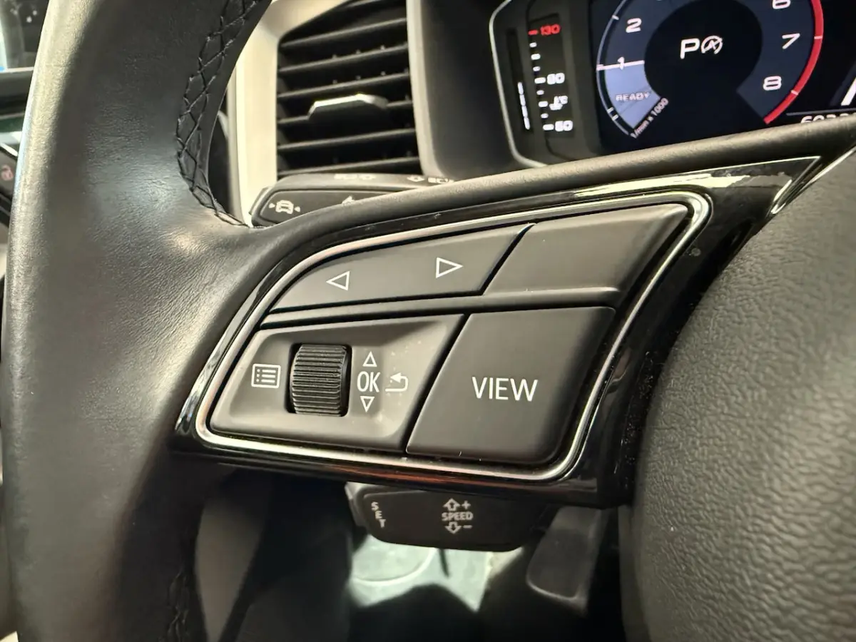 25 TFSI epic Apple carplay 17LMV Cruise Control ACC 24 Maanden garantie* (Vraag naar de vo