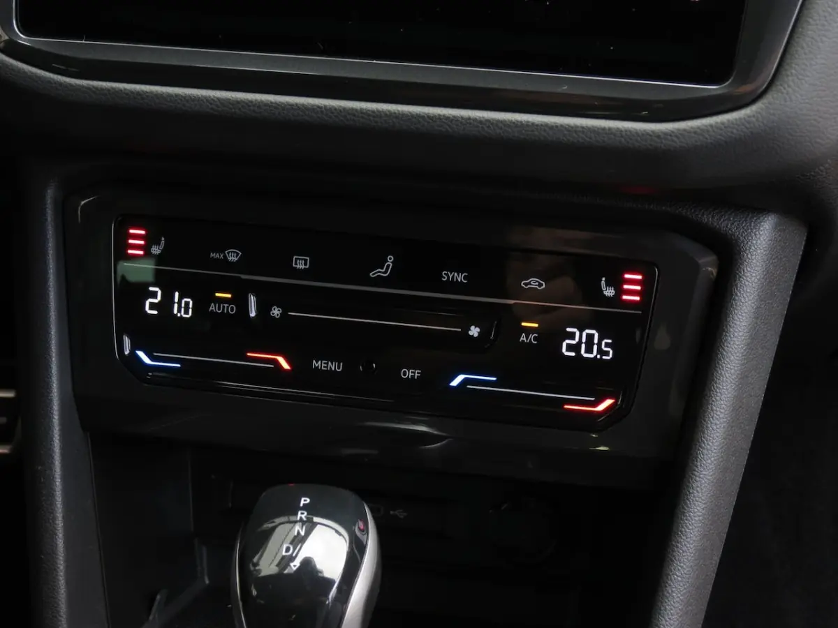 1.4 TSI eHybrid Business+ Trekhaak|360 Camera|Navi|CarPlay|DiGi-Dash|Stuur en Stoel Verw.|
