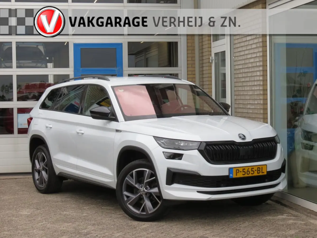 1.5 TSI DSG Sportline Business Camera|Trekhaak|Schaalstoelen|Winter Pakket|Ad. Cruise|CarP